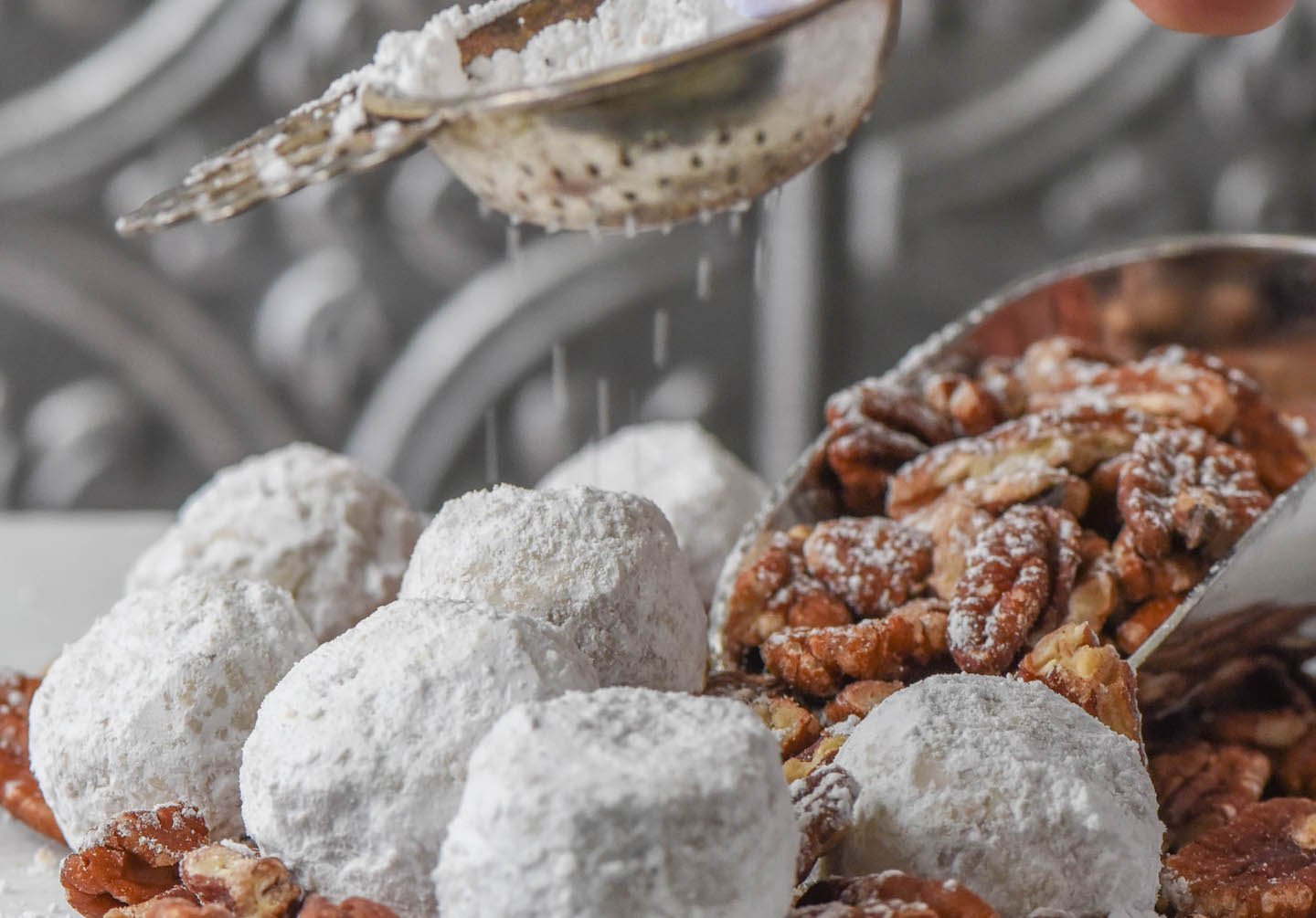 Lark Signature Holiday At Home Gift Box - Etchified - Gourmet Expressions - 102819-102819-128