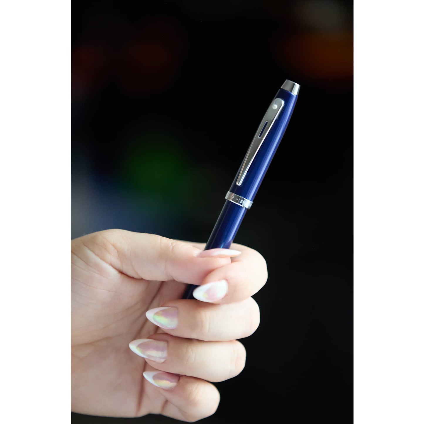 Sheaffer® 100 Glossy Lacquer Roller Ball - Etchified - Sheaffer - 2933-31BL