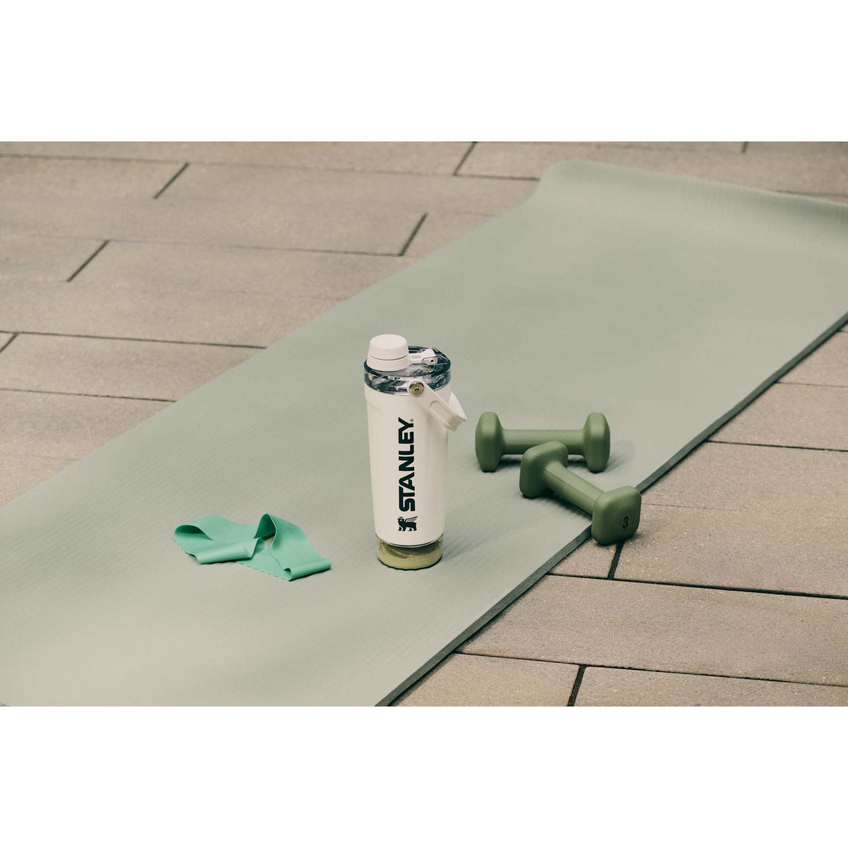 Stanley Vitalize Shaker Bottle 20 oz with Silk Screen Print - Etchified-Stanley-1603-37NY