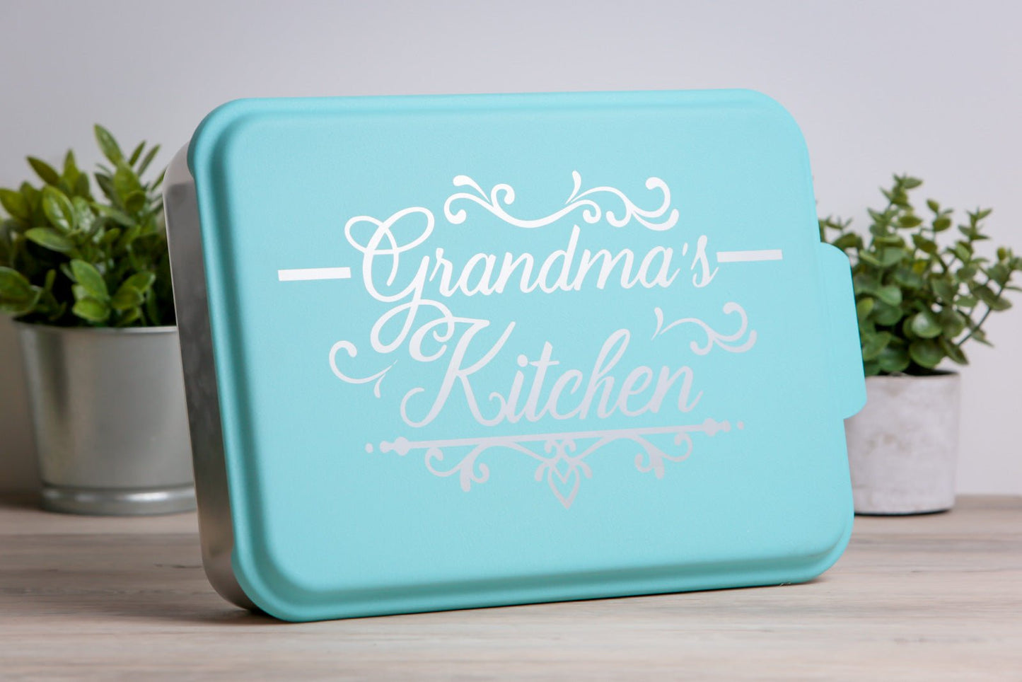 9 x 13 inch Cake Pan with Personalized Lid